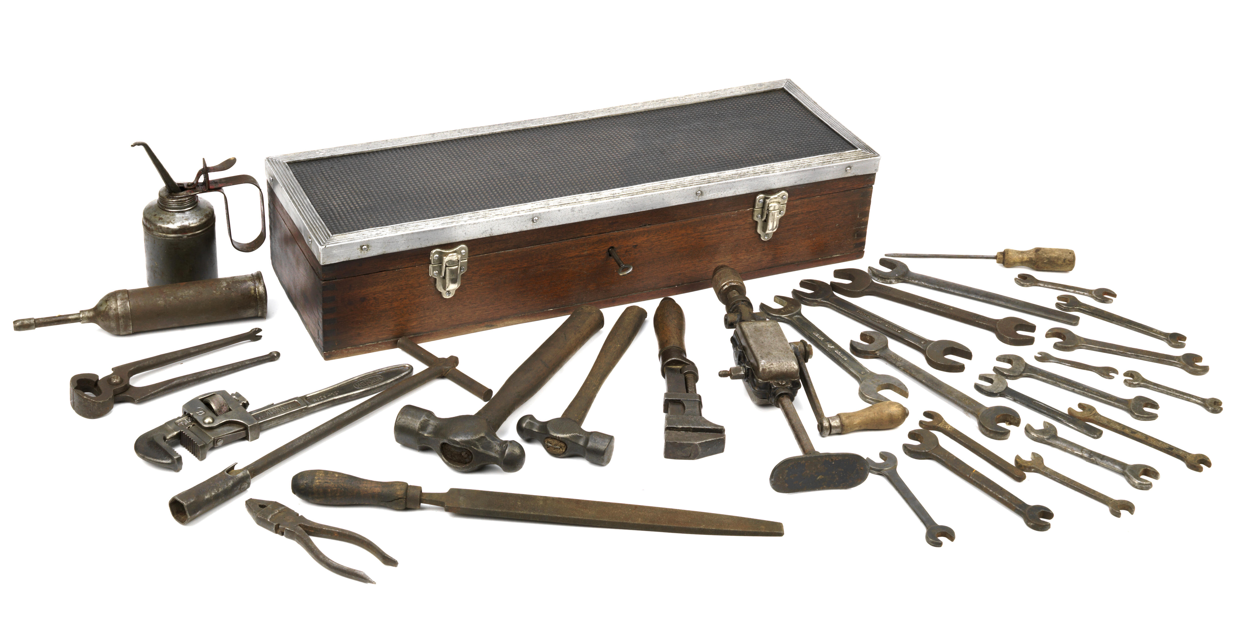 Bonhams Cars A Veteran runningboard mounting tool box and tools