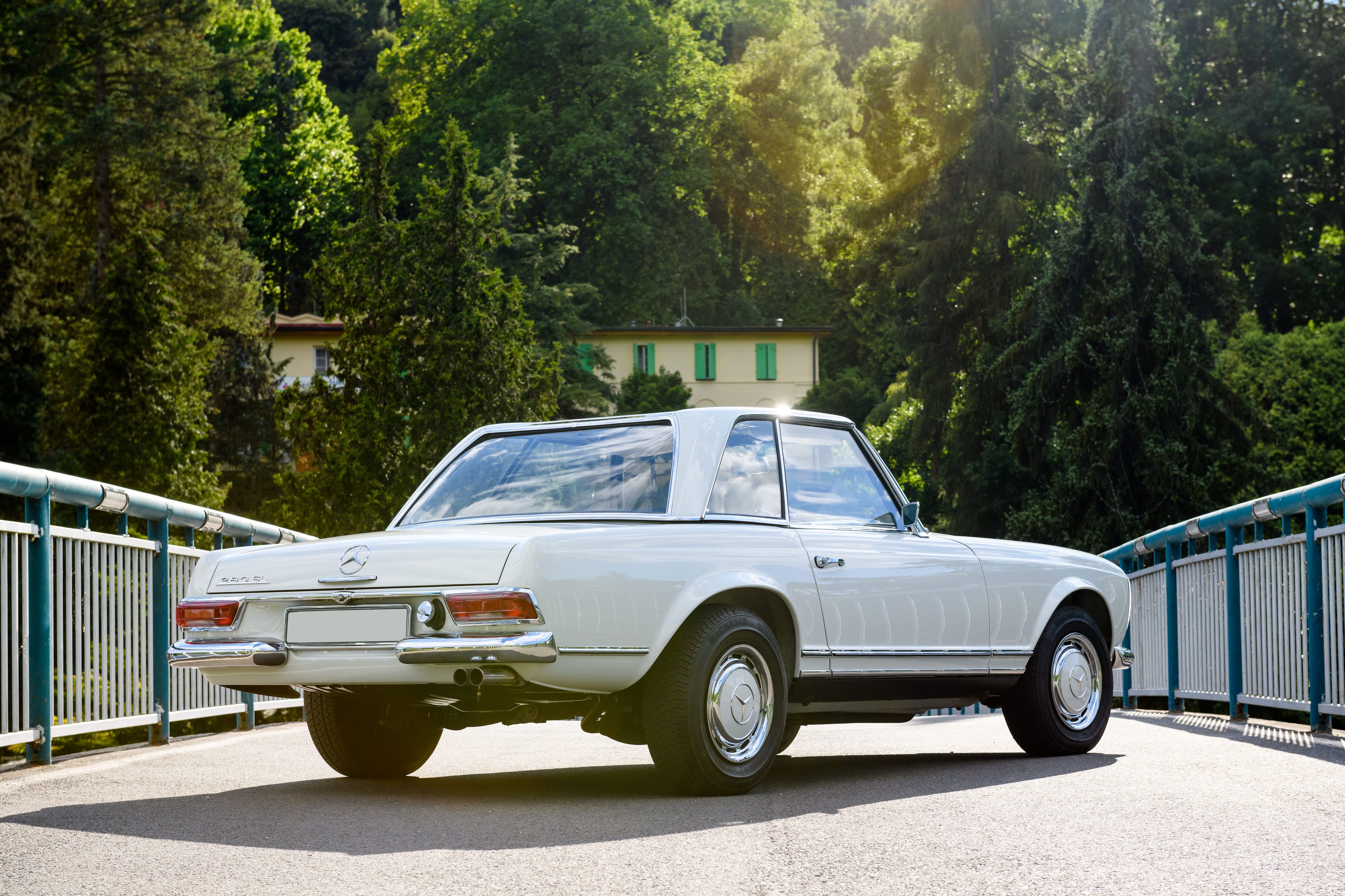 MERCEDES BENZ 280 SL 1968 grise cabriolet HARD TOP toit PAGODE 1/18