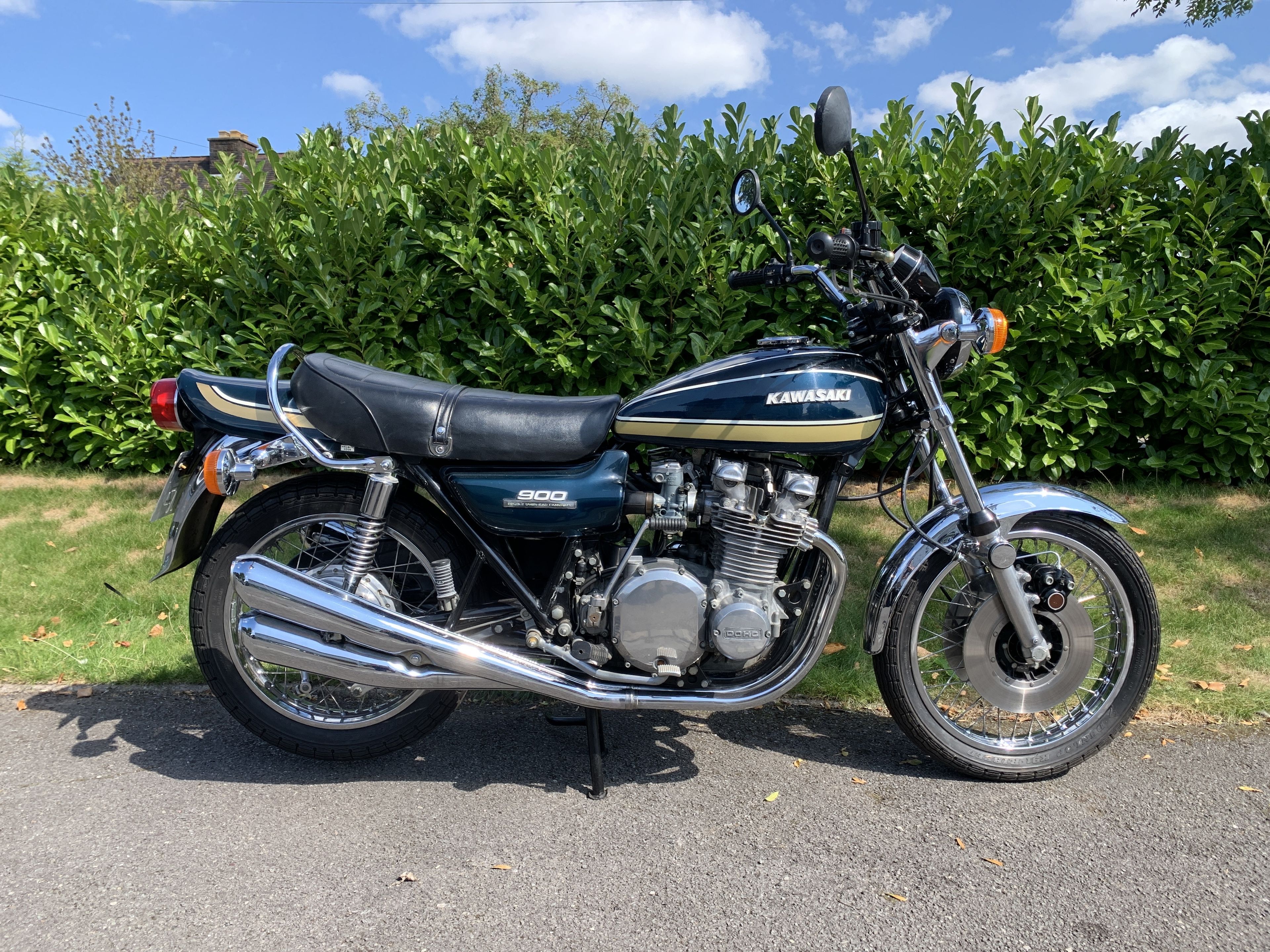 Bonhams Cars : 1975 Kawasaki 903cc Z1B Frame no. Z1F-83345 Engine 