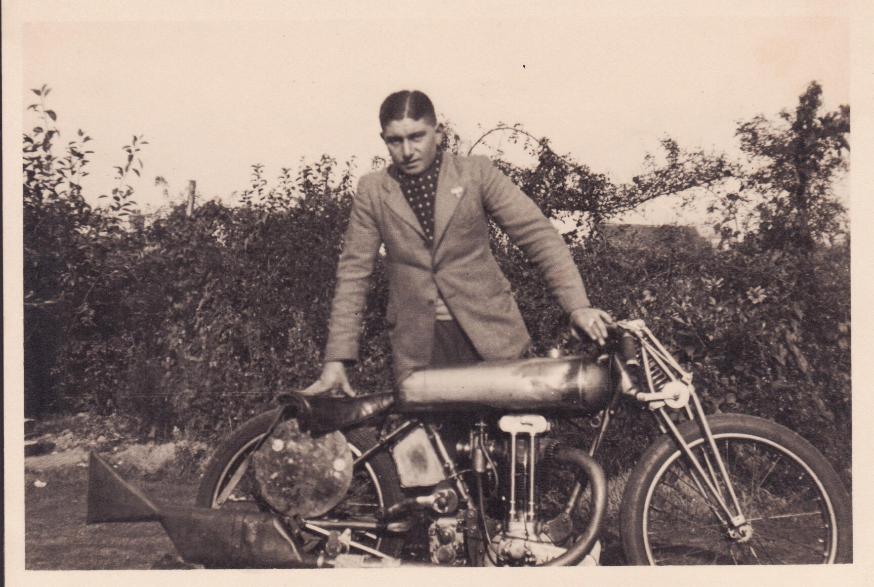 Bonhams Cars : The ex- H J 'Bert' Bacon, Edmond 'Boy' Tubb