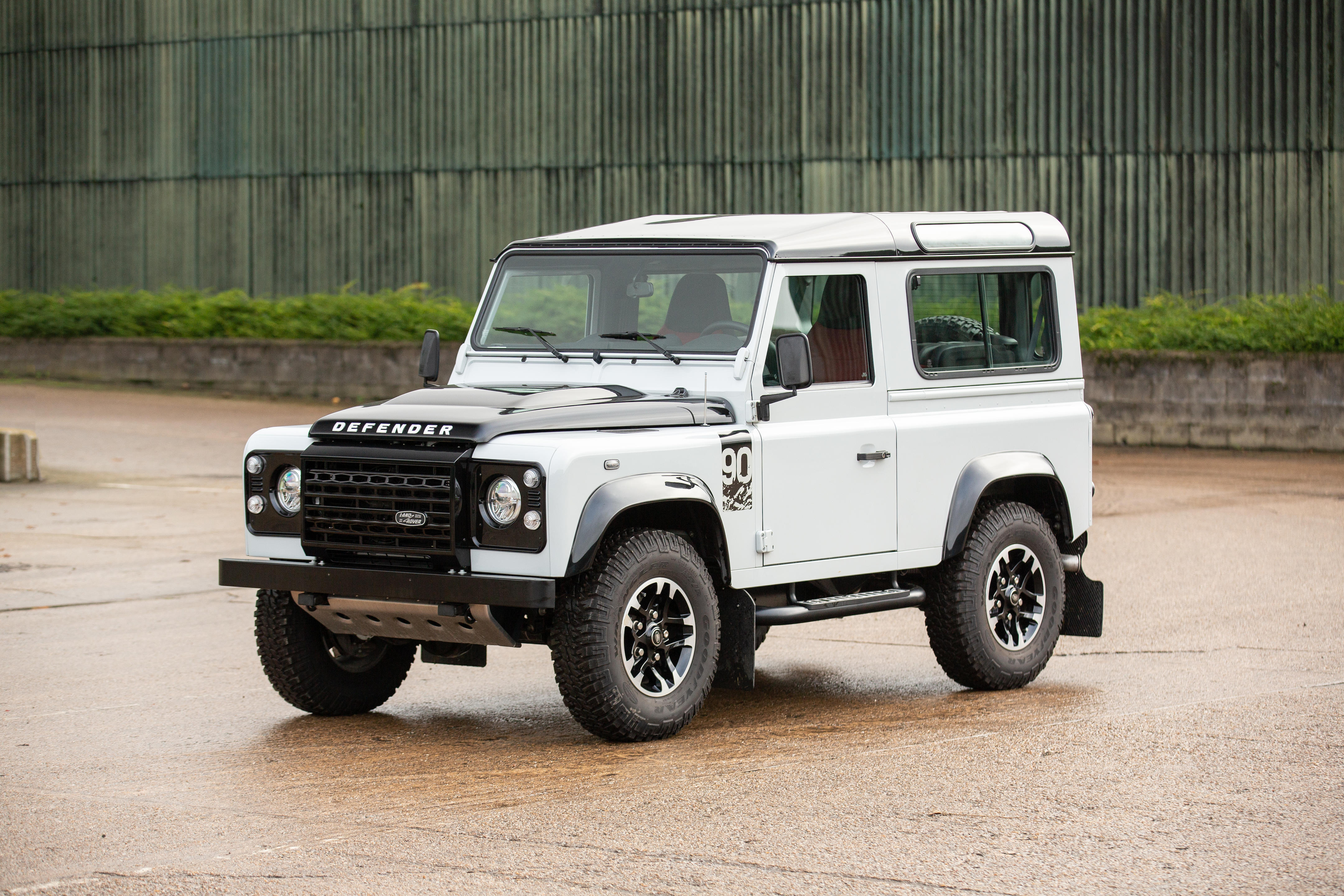 New 2023 Land Rover Defender 90 75th Edition 2D Sport Utility in Reno  #R7245