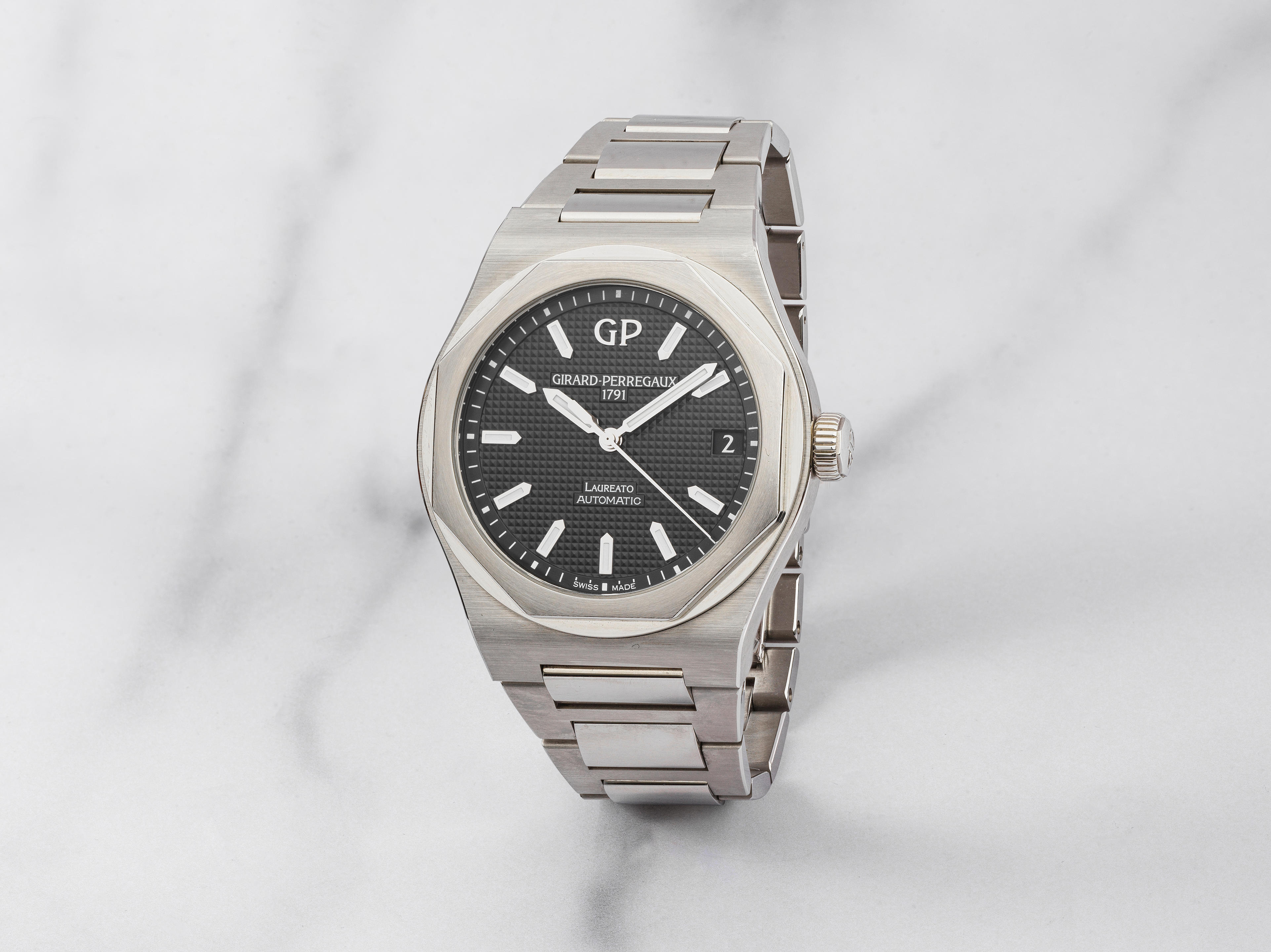 Bonhams de Saint Cyr GirardPerregaux. Montre bracelet en