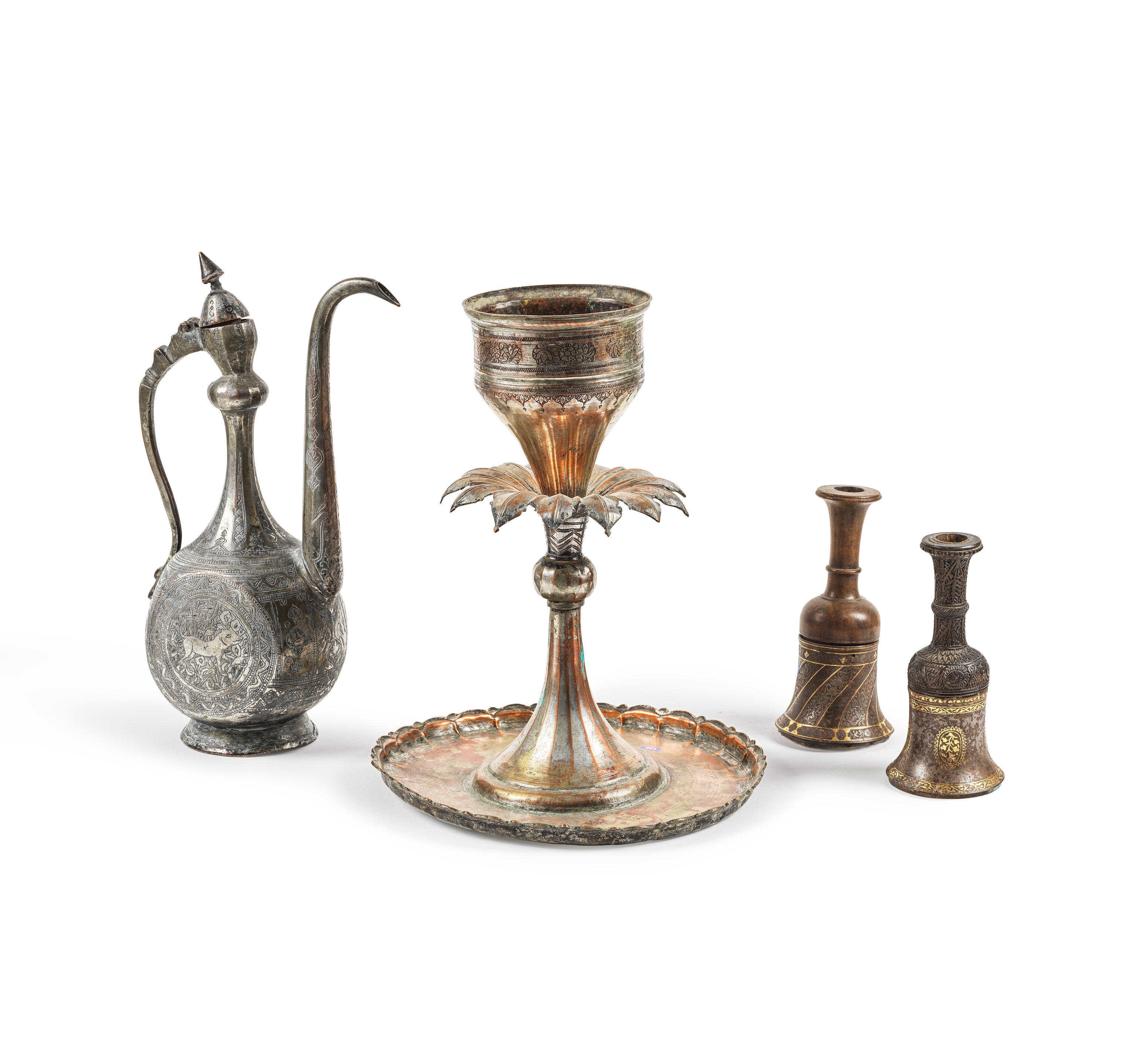 Bonhams Cornette de Saint Cyr : Un bougeoir Ottoman et une aiguière ...