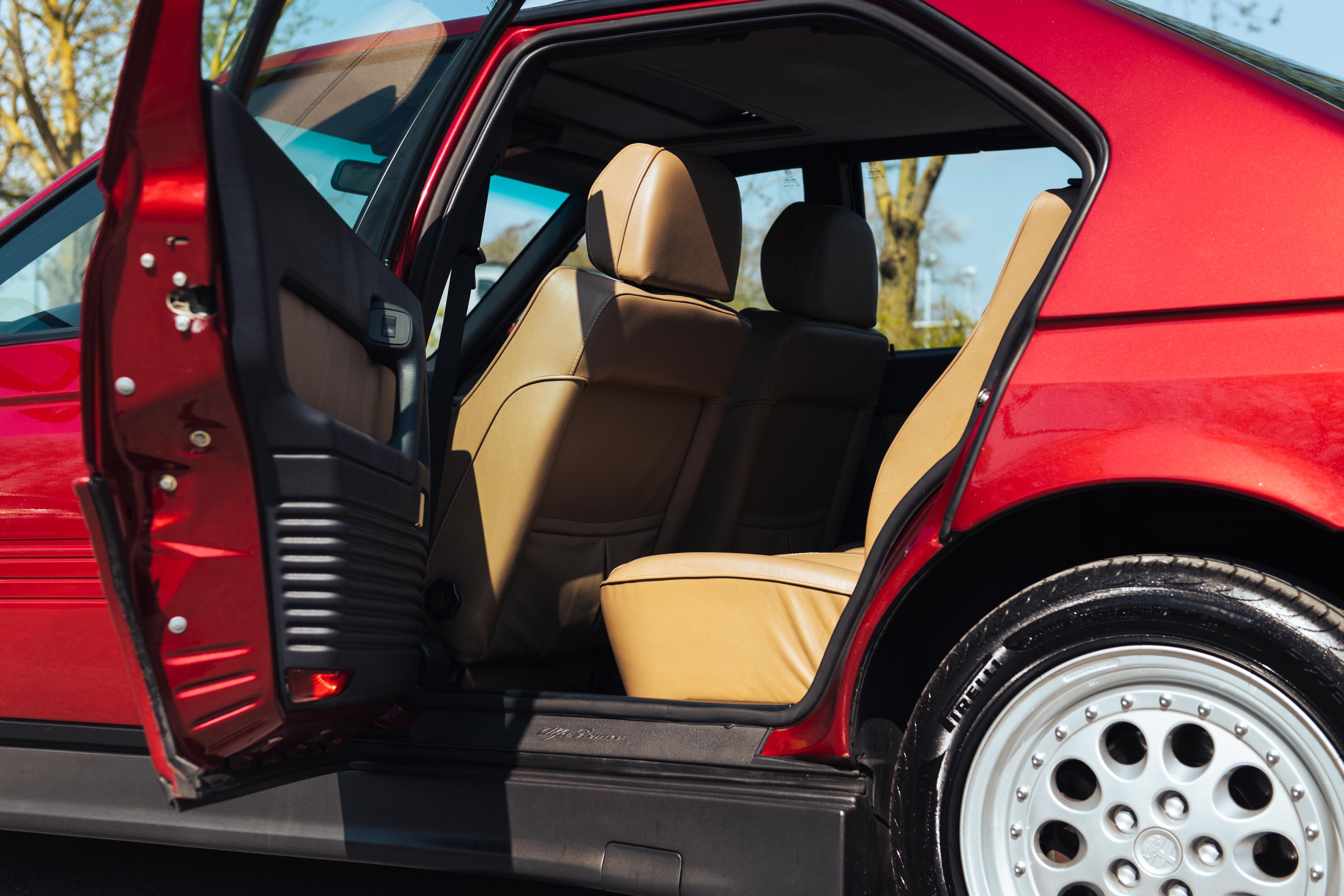 Bonhams Cars : 1995 Alfa Romeo 164 3.0 V6 24V Q4 Chassis no 