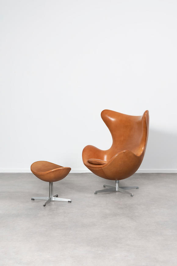 Bonhams Cornette de Saint Cyr : ARNE JACOBSEN (1902-1971) Mod. 3316 ...