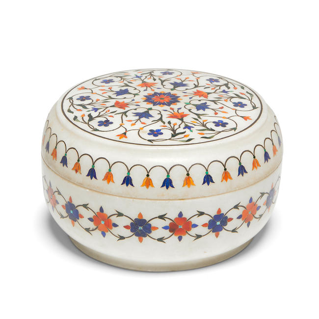 An Indian white marble and pietra dura inlaid bowl and coverAgra, late 19th / early 20th century, inspired by the pietra dura work in the Taj Mahal