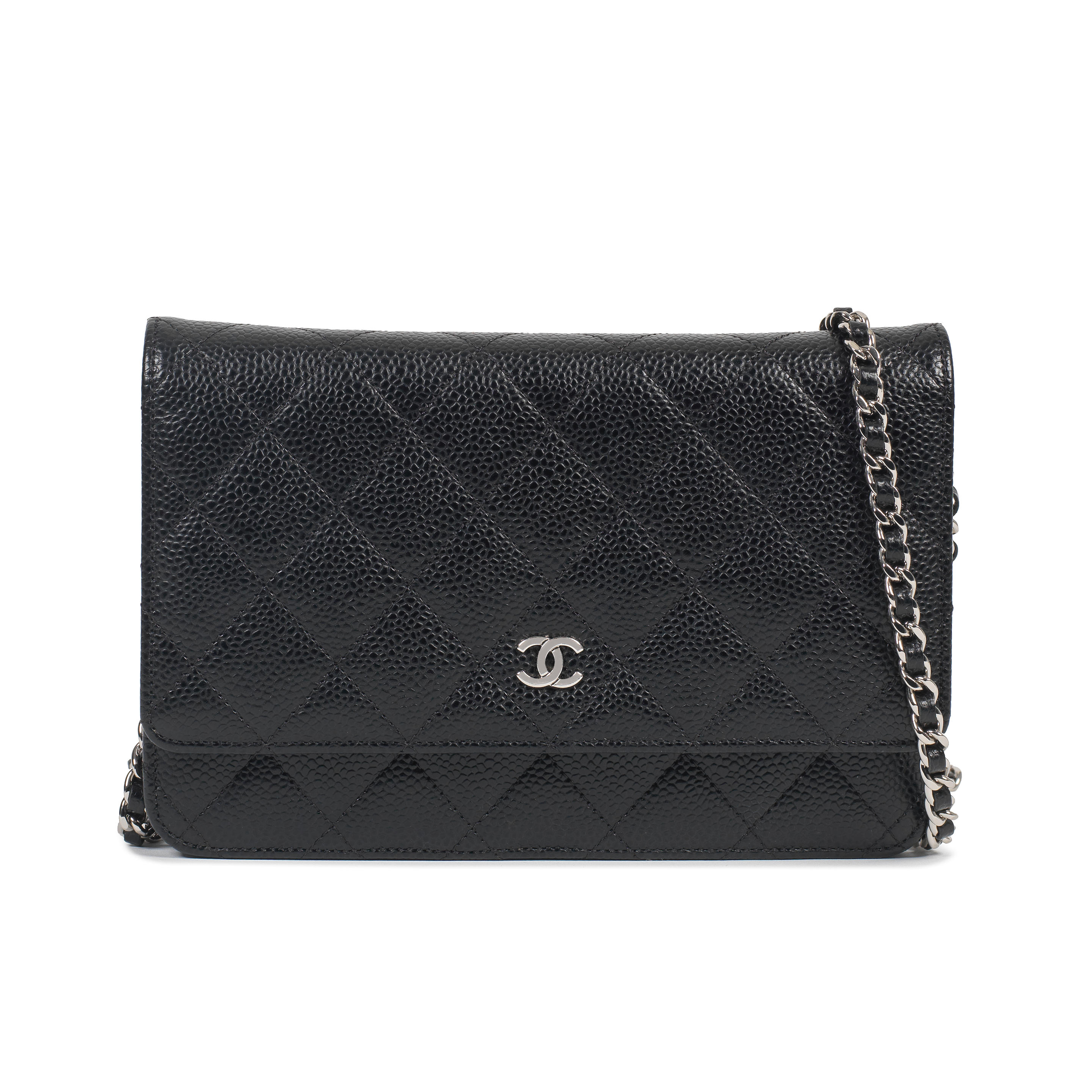 chanel 19 black hardware