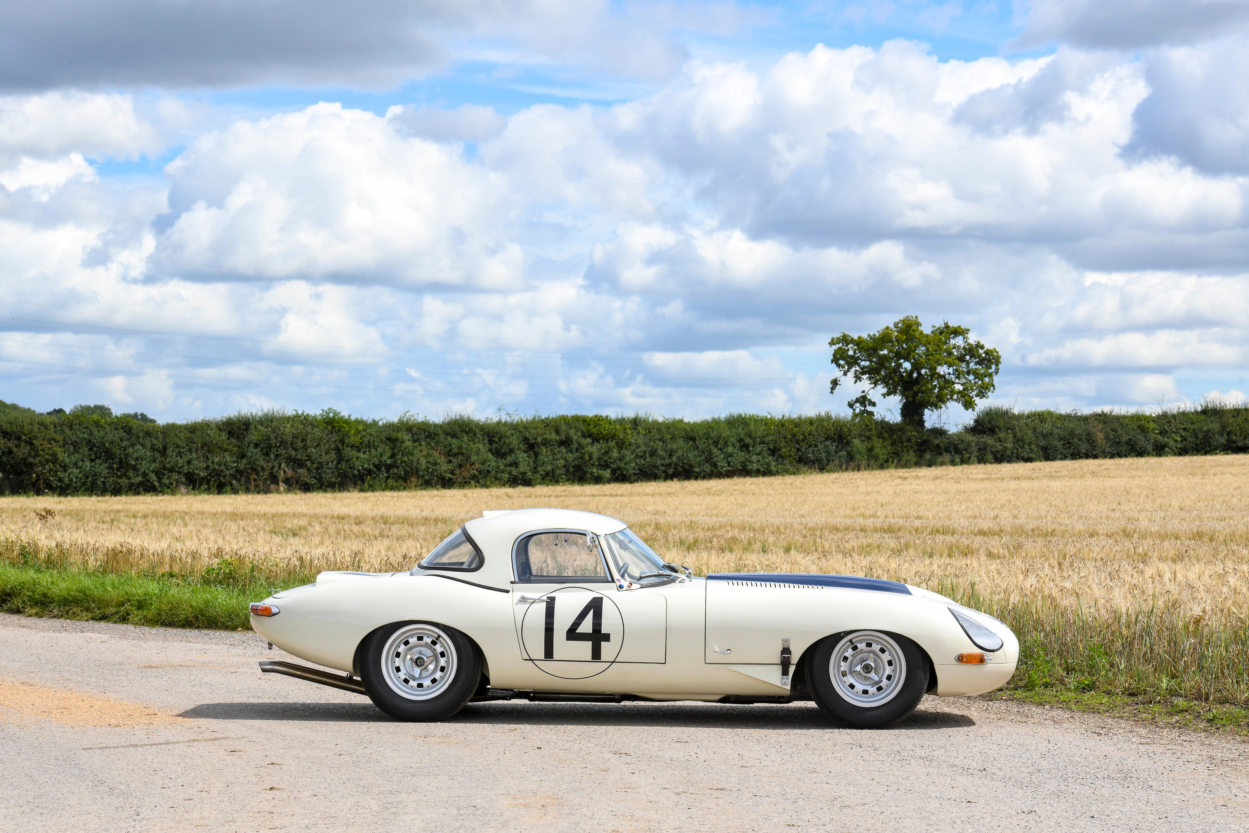  Jaguar E-type Roadster 3.8 semi-lightweight