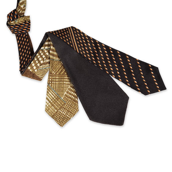 Lot De 4 Cravates En Soie Lanvin - Occasion, Couleurs Variées - Accessoire Luxe Homme