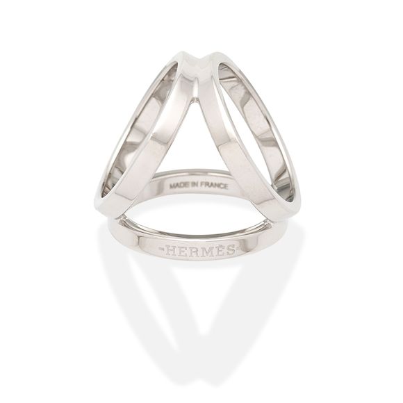 Bonhams Hermès a Trio Scarf Ring (includes dust bag and box)