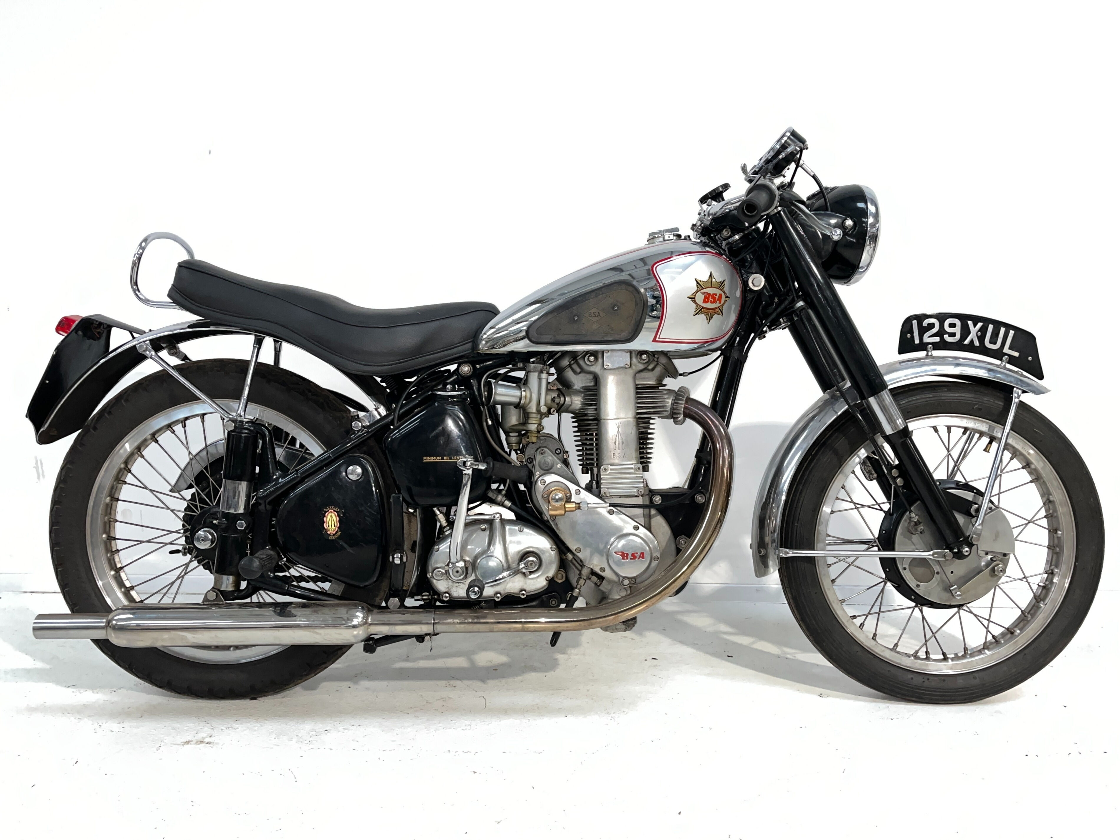 Bonhams Cars : 1951 BSA 350cc Gold Star Replica Frame no. ZB32.S.3201 ...