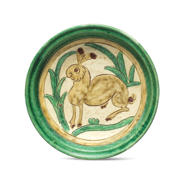 Bonhams : A SANCAI-GLAZED 'HARE' DISH Jin Dynasty