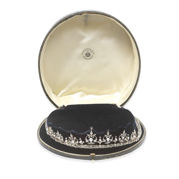 Bonhams : DIAMOND AND PEARL TIARA/NECKLACE, CIRCA 1890