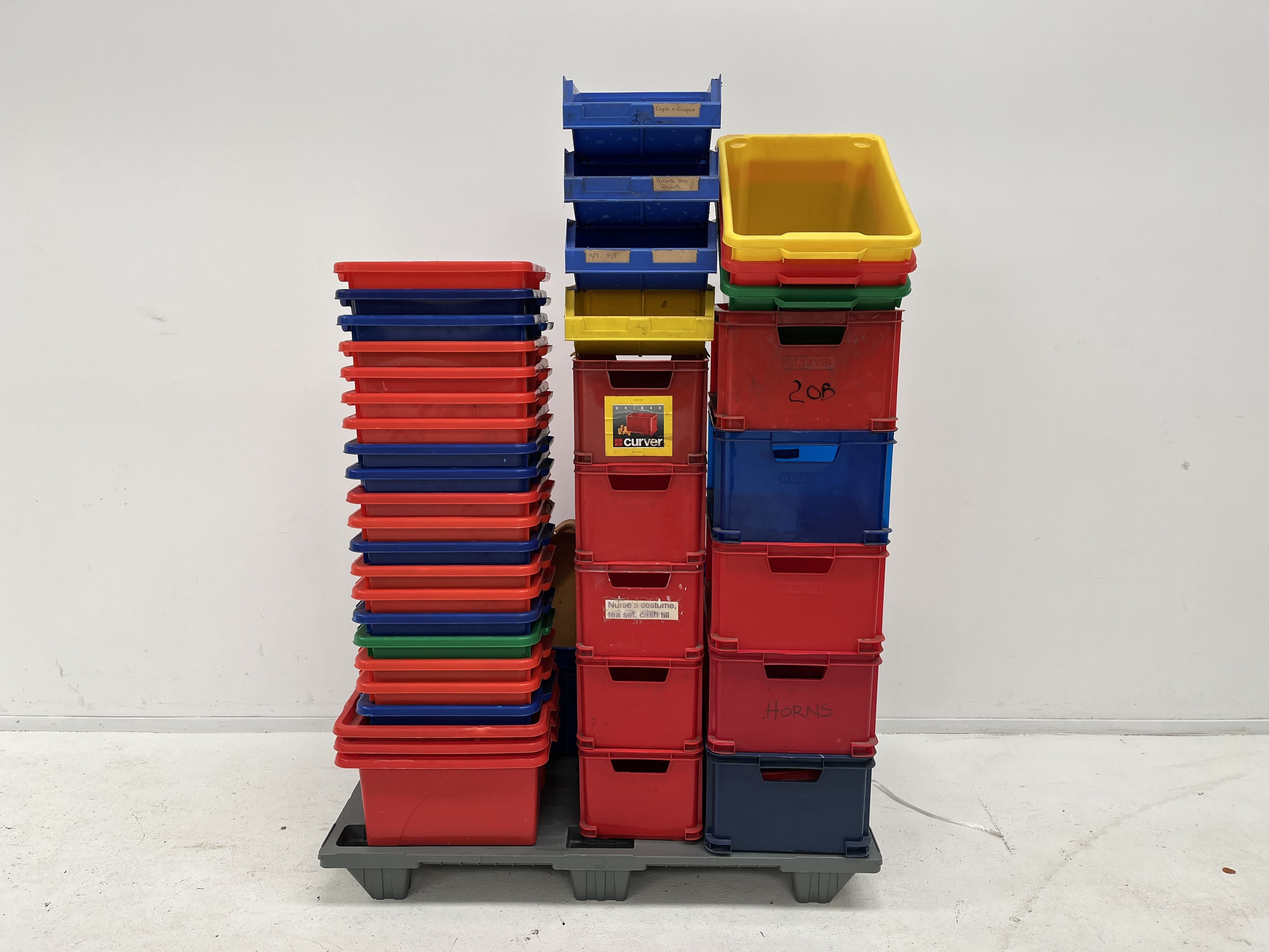 Bonhams Cars : A good quantity of plastic parts boxes ((Qty))
