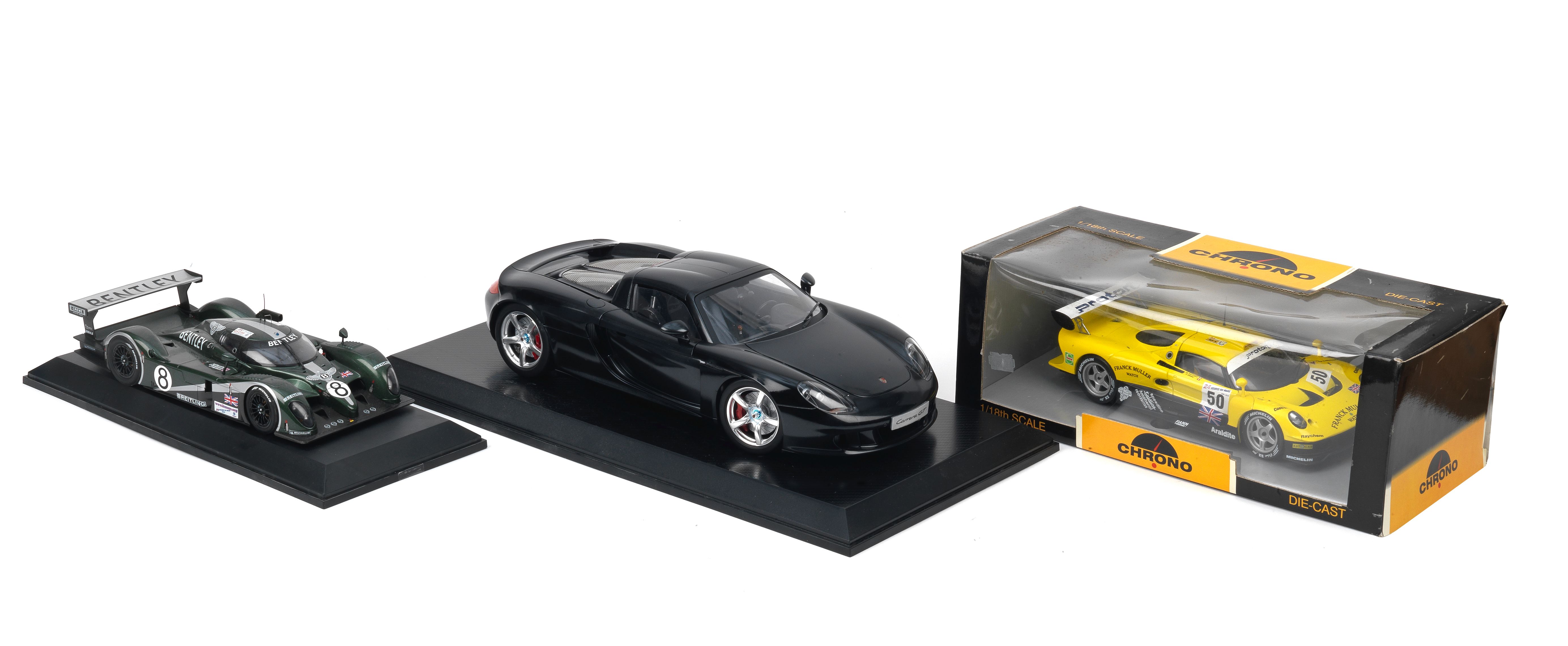 Three assorted models, ((3))