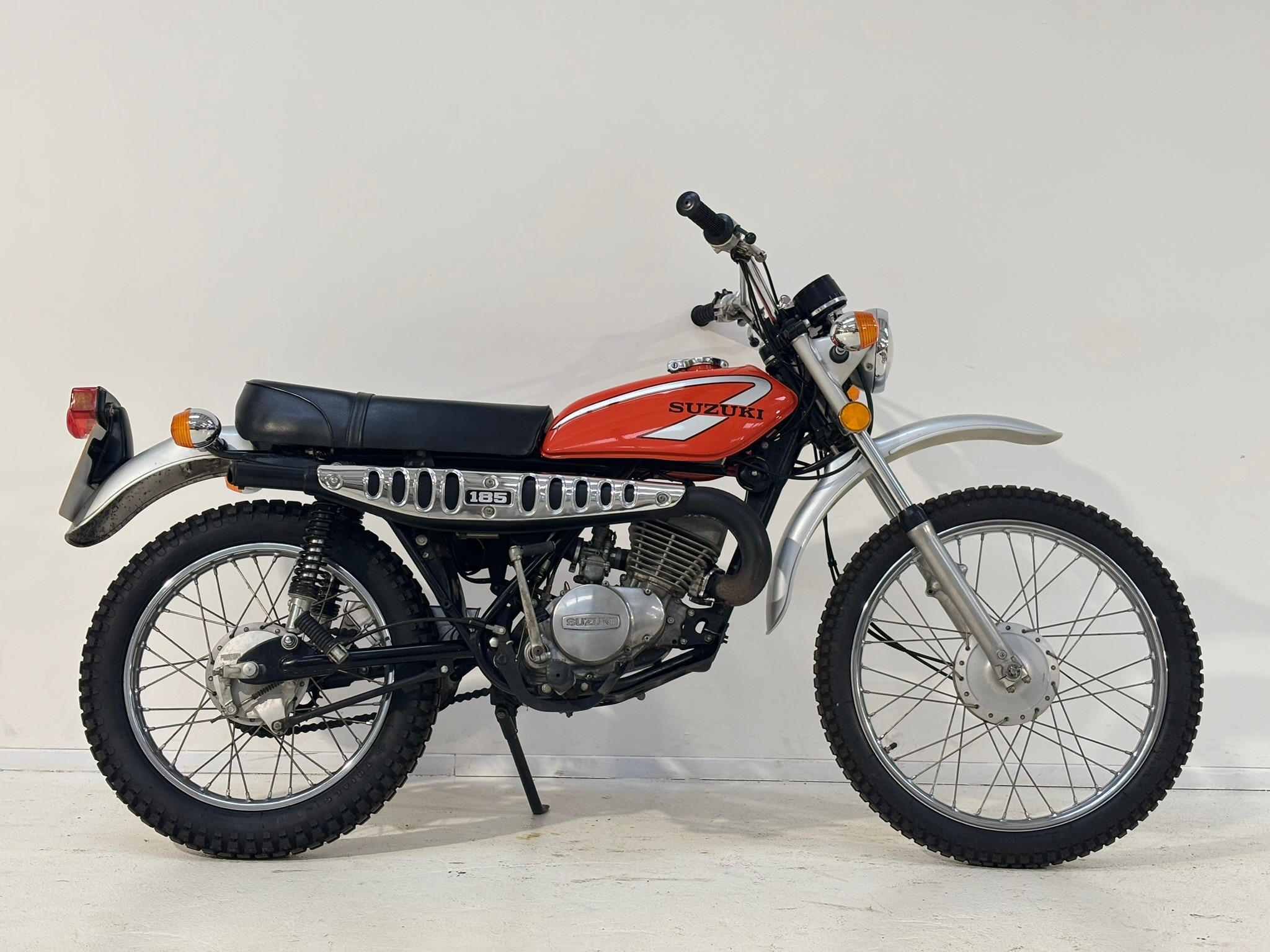 Bonhams Cars : 1975 Suzuki TS185 Frame no. TS185-129298 Engine no ...