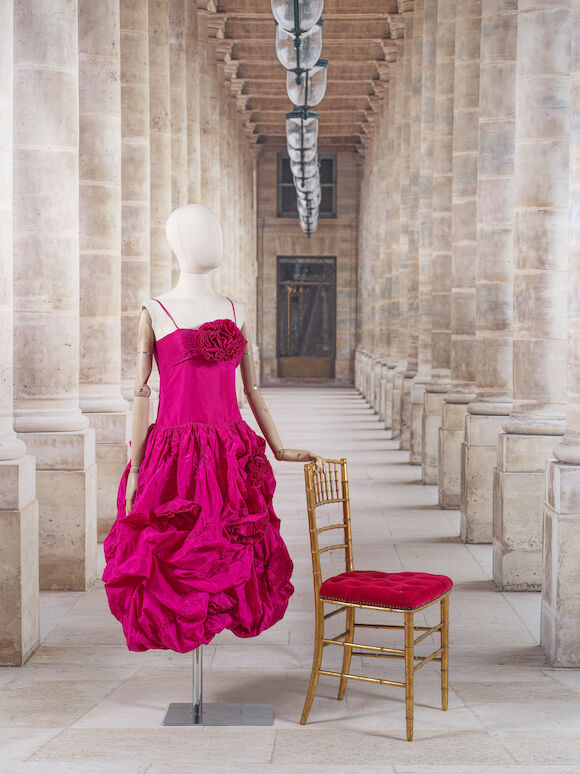 Robe Ajustée Nina Ricci Fuchsia - Taille 4, Occasion En Très Bon état