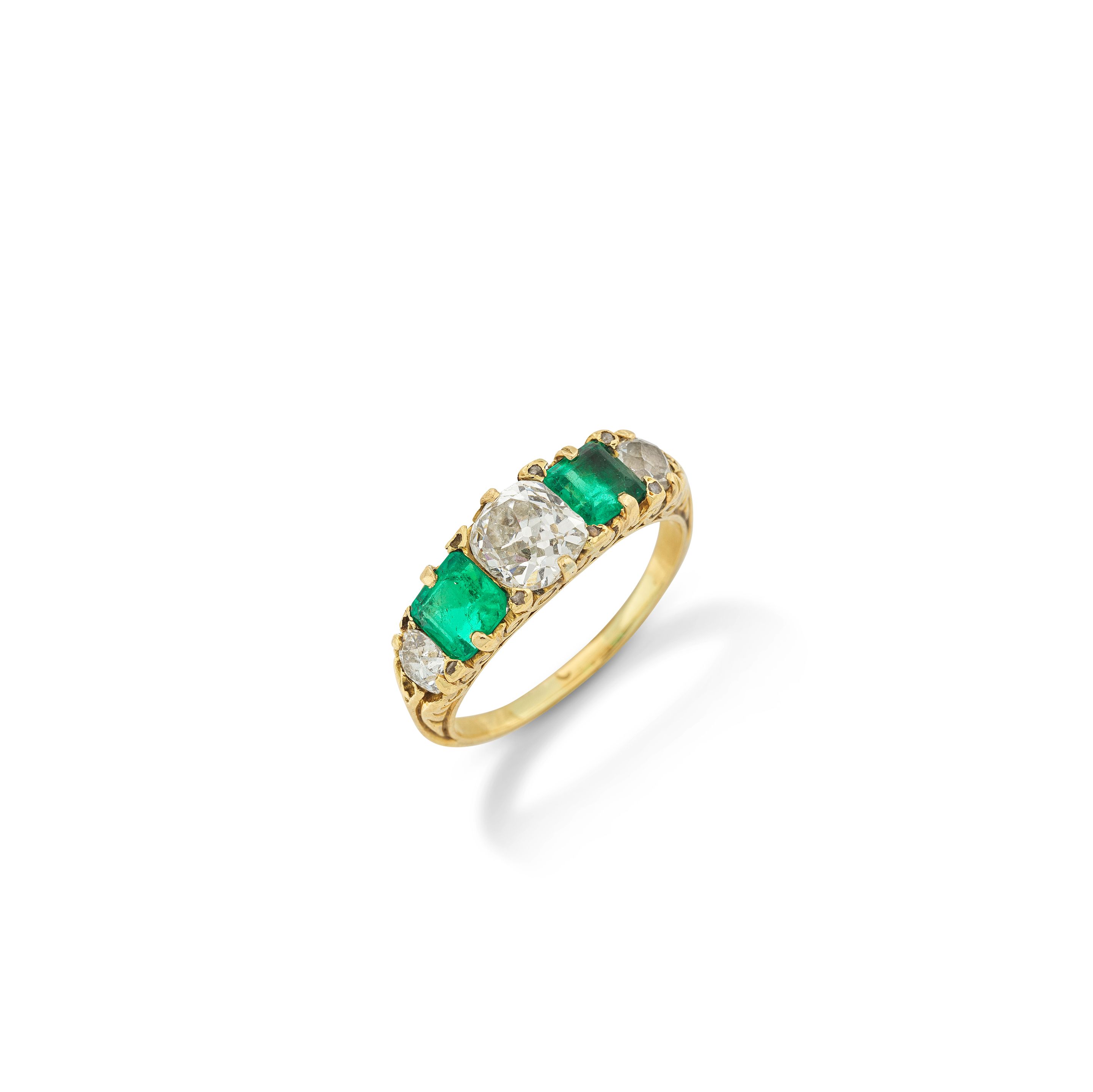EMERALD AND DIAMOND RING