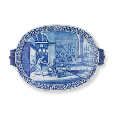 Plateau oval en faïence de Delft à décor biblique, vers 1770-80 A Dutch Delftware oval tray with biblical scene, circa 1770-80