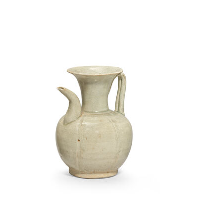 A QINGBAI EWER Song Dynasty