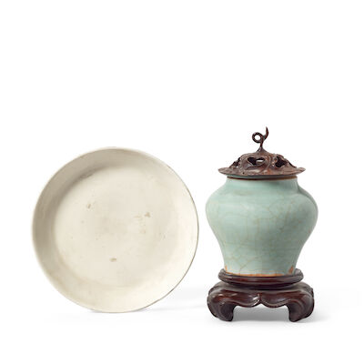 A DINGYAO DISH AND A LONGQUAN CELADON JAR Song Dynasty (4)