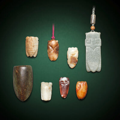 A GROUP OF EIGHT JADE CICADAS Han Dynasty and later (8)