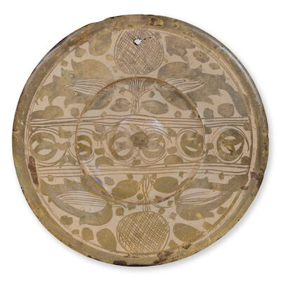 An Hispano-Moresque lustre pottery dish Spain, second half of the 16th Century