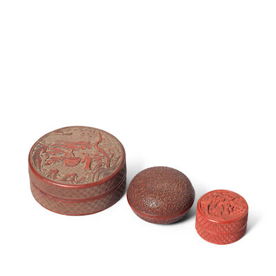 A GROUP OF THREE CINNABAR LACQUER BOXES 18th/19th century (3)