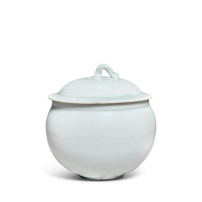 A QINGBAI MINIATURE JAR AND COVER Song Dynasty (2)