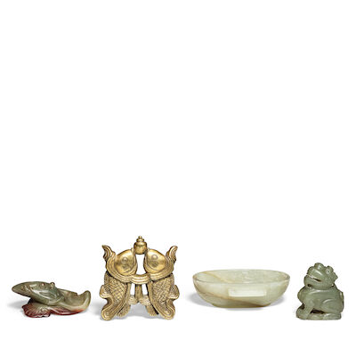 THREE JADE CARVINGS AND A GILT BRONZE FITTING Qing Dynasty (5)