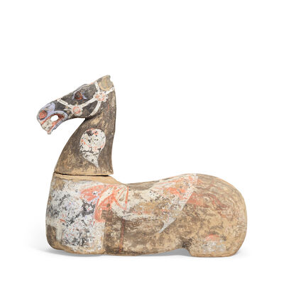 A LARGE PAINTED POTTERY RECUMBENT HORSE Han Dynasty (2)