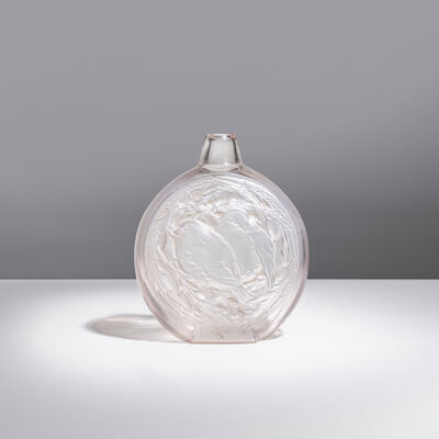 RENÉ LALIQUE (1860-1945) Vase Deux moineaux dormant