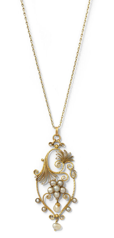 Johan Rohde: A pearl pendant set with pearls, mounted in 18k gold. Accompanied by a necklace. L. 44-47 cm. (2)