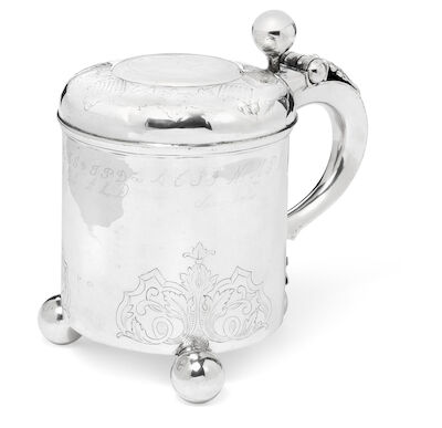 Jens Kjeldsen Sommerfeldt: A Danish Baroque silver peg tankard. Aalborg 1726-1772. Weight 681 g. H. 18 cm.