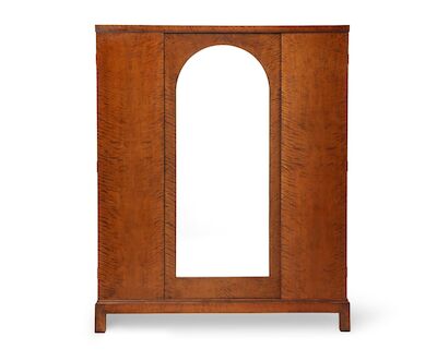 Kaj Gottlob: Flamed birch wardrobe. Front with mirror, interior with storage and shelves. Flamed birch wardrobe. Front with mirror, interior with storage and shelves. Made 1926 by cabinetmaker A.J. Iversen, with silver plaquette. H. 186 cm. L. 151 cm. D. 57.5 cm.