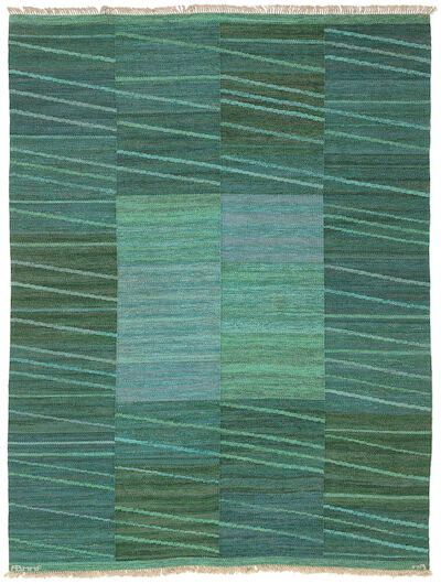 Marianne Richter: "Saragasso, grön". Handwoven wool carpet in "rölakan" flatweave technique. Pattern in shades of green. "Saragasso, grön". Handwoven wool carpet in "rölakan" flatweave technique. Pattern in shades of green. Signed MR and AB MMF. Designed 1968. This example made end of 20th century b