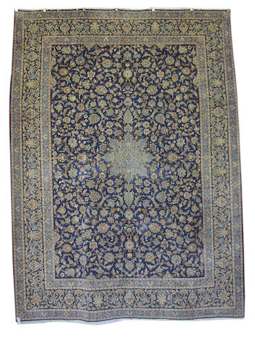 A good Kashan carpet, Central Persia, 403cm x 297cm