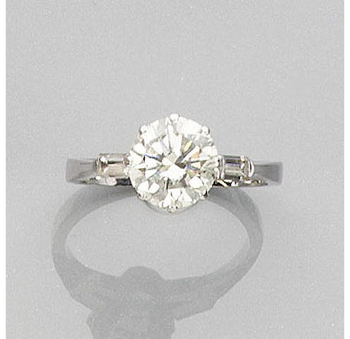 A Diamond Single-Stone Ring
