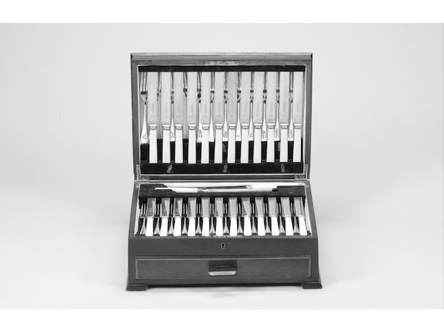 A silver Old English pattern table service of flatware, by E. Viner, Sheffield 1938 - 1940,