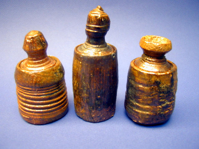 Denise Wren three small lidded jars, saltglaze, incised signatures, various sizes.