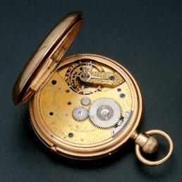 A mid 19th century 18ct gold hunter cased keyless lever chronograph Charles Frodsham, London, ADFmsz 04258