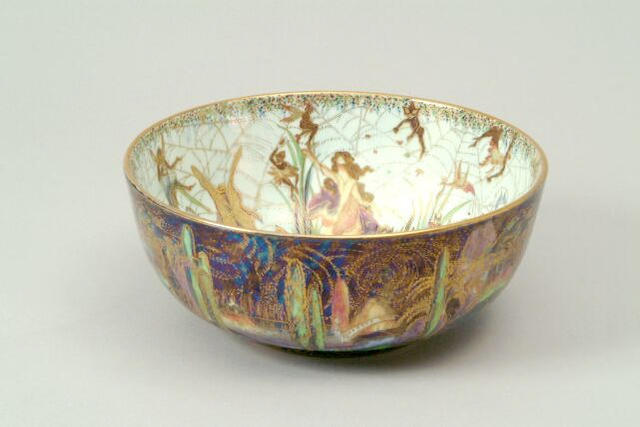 A Wedgwood Fairyland lustre bowl