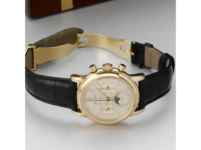 Patek Philippe. A rare gold perpetual calendar wristwatch with snap-on backRef.3970, 1986