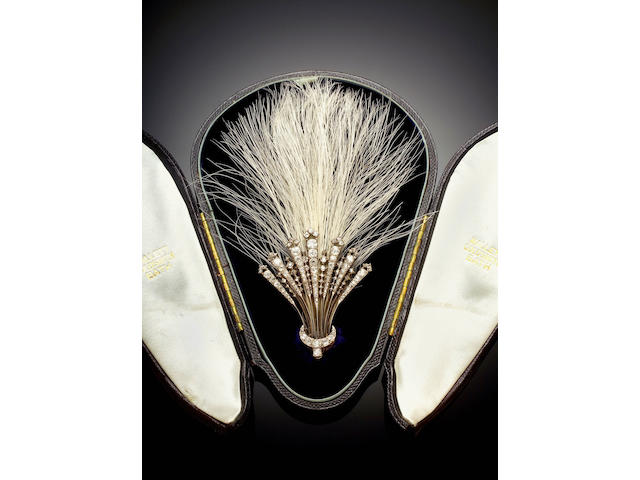 An elegant diamond and feather egrette