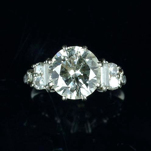 A diamond single-stone ring