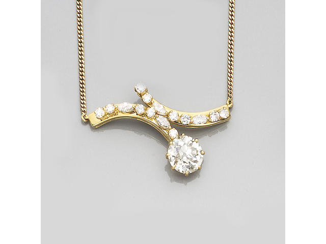 A diamond pendant/necklace