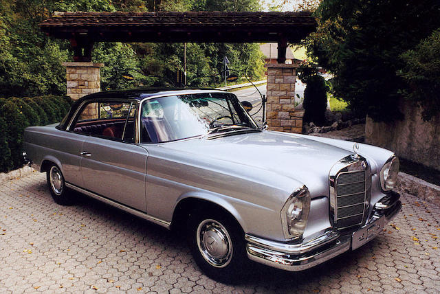 1961 Mercedes-Benz 220SE Coupe  Chassis no. 111021-10-014332