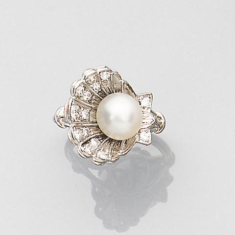 A cultured pearl and diamond dress ring