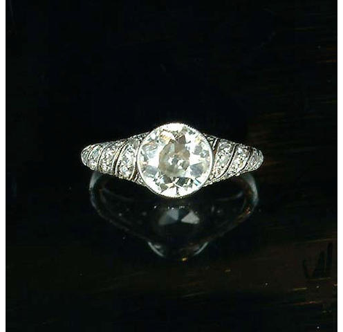 An early 20th century diamond ring