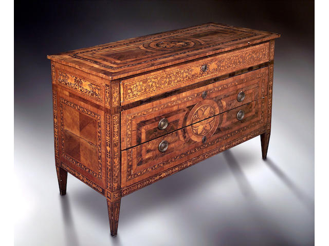 An Italian walnut and marquetry inlaid Commode, second half of the 18th Century,